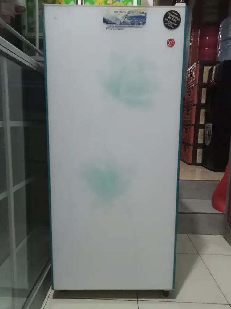 kulkas 1 pintu Polytron Murah Meriah - Siap Pakai