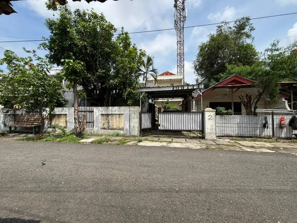 DIJUAL CEPAT! RUMAH SIAP HUNI DI LOKASI STRATEGIS DAN BEBAS BANJIR
