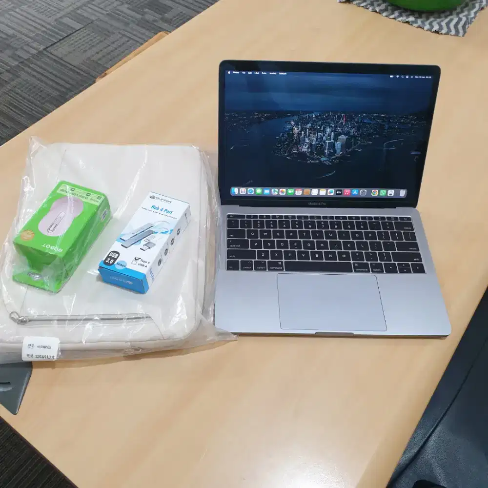 MACBOOK PRO 2017 - NON TOUCHBAR