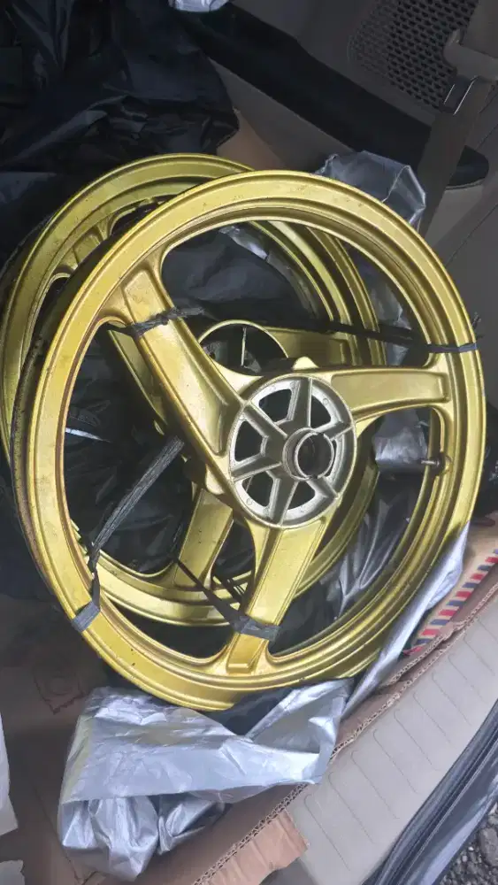 Velg ninja rr kondisi bagus
