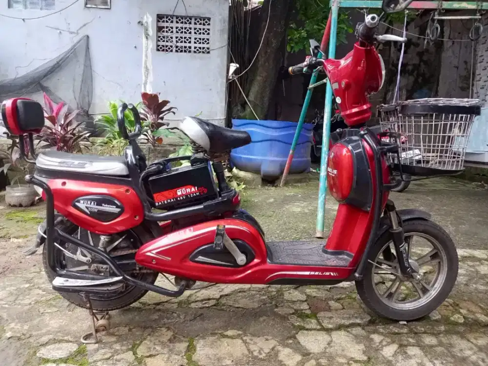 Sepeda listrik selis murai