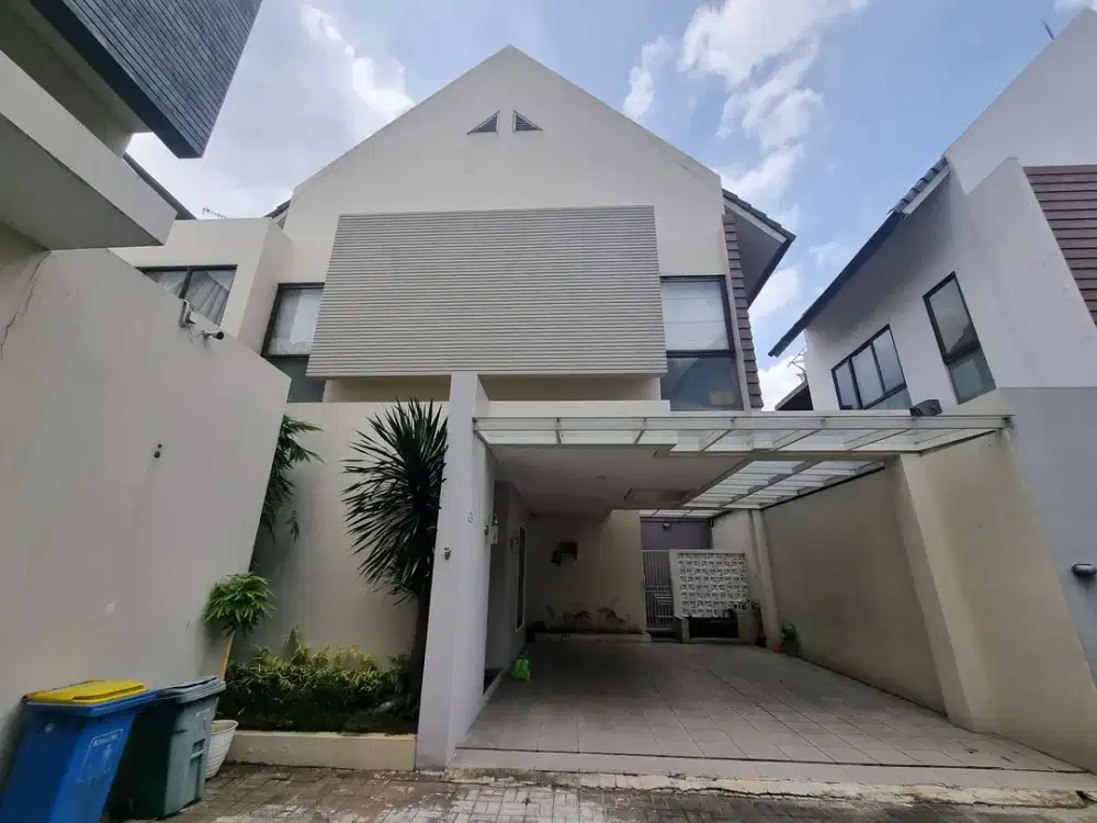 Rumah SHM 5 Kamar Tidur 15 Menit ke One Belpark Mall Siap KPR J-41095