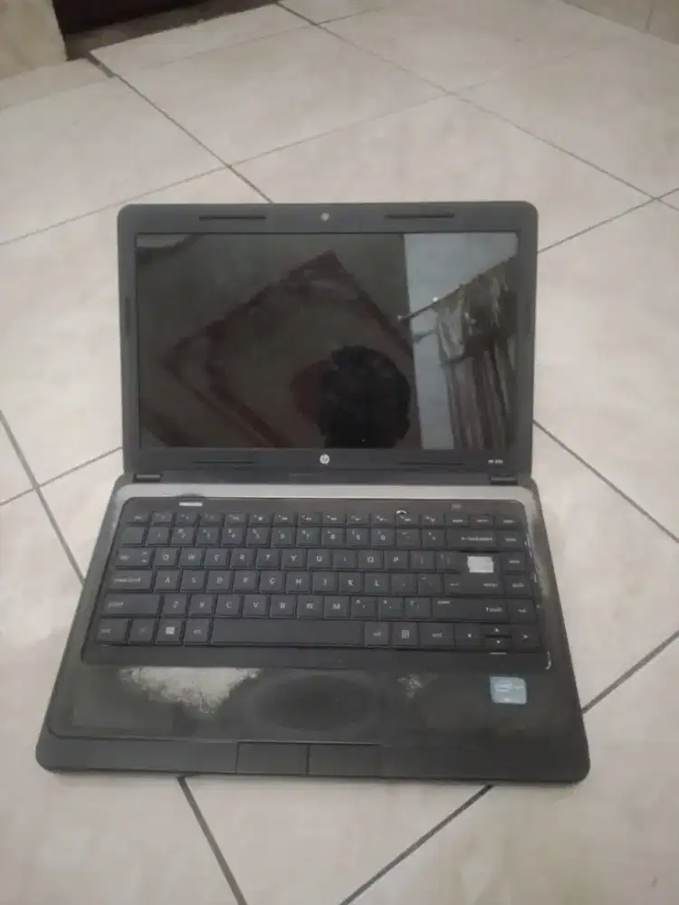 Laptop hp core i3