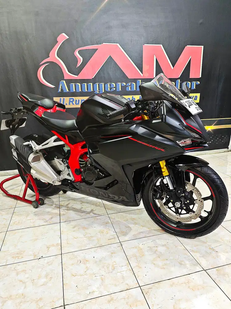 All-new CBR 250RR Black Matte reg.2024 odo.2rb .Anugerah motor rungkut