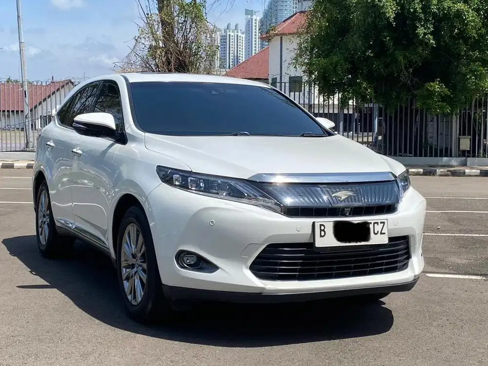 TOYOTA HARRIER 2.0 PUTIH 2014 DIJUAL CEPAT TERMURAH