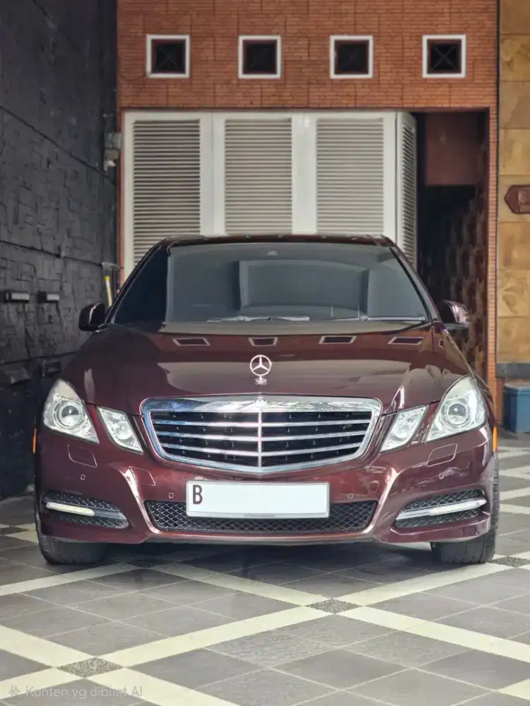 MERCY E300(W212) AVANTGARDE (LOW KM)