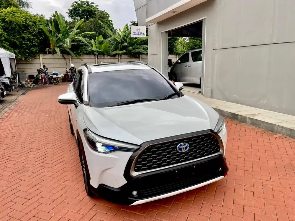 Toyota Corolla cross 1.8 hybrid 2020 AT super white