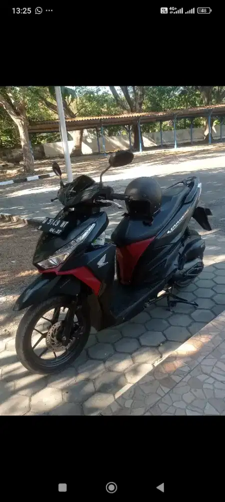 Di jual vario 2017 ss komplit pajak hidup