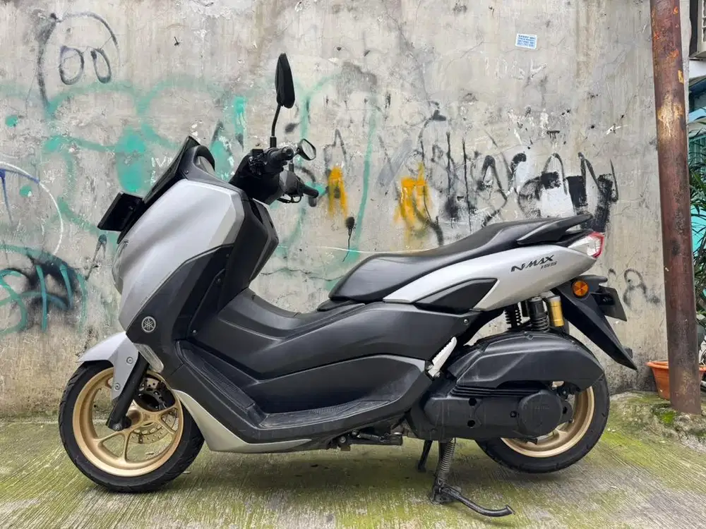 Yamaha Nmax keyless thun 2023 pajak hidup mesin halus joz siap gas gan