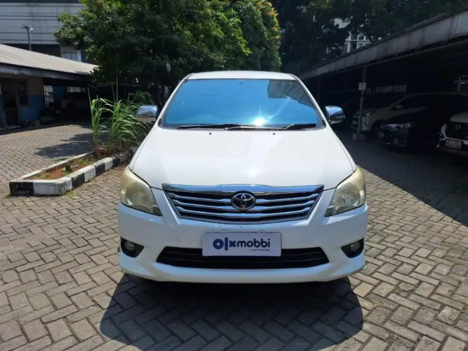 DP MURAH Toyota Kijang Innova 2.0 G Bensin-AT 2013  CFYRB