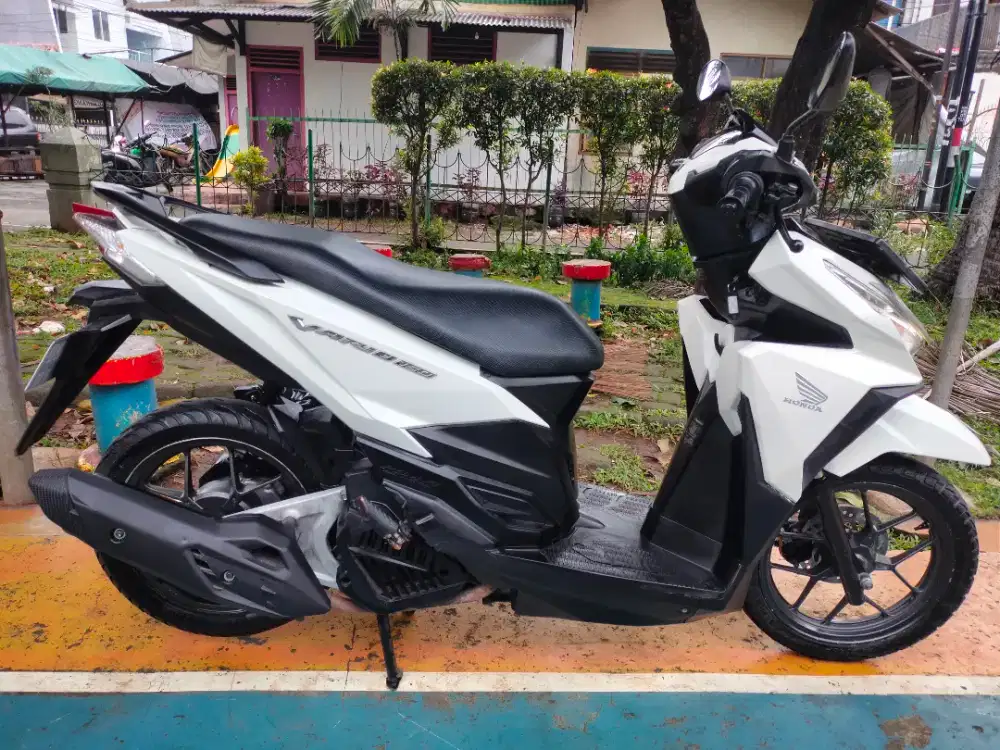 HONDA VARIO FI LED 150 ISS 2018 pajak panjang/B.dki