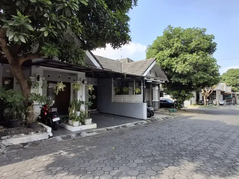 DIJUAL RUMAH CLUSTER DI SOLO COLOMADU DEKAT SUPERINDO