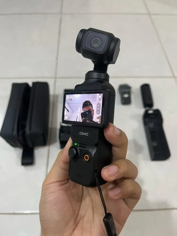 DJI OSMO POCKET 3 CREATOR COMBO