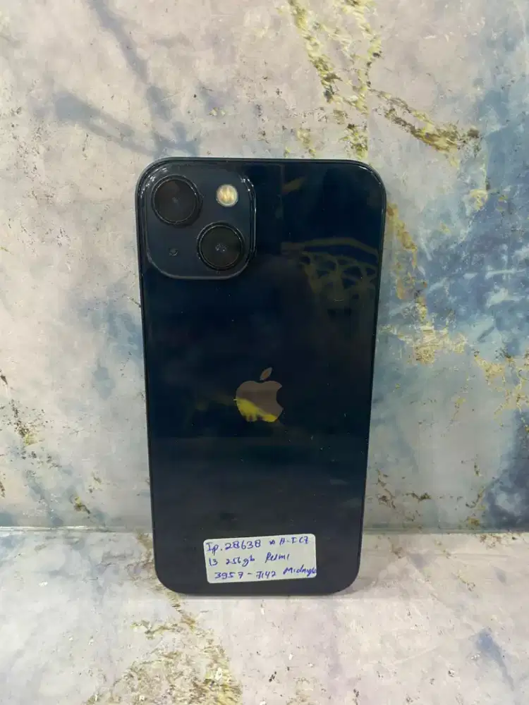 Di jual HP IPHONE 13 MIDNIGHT 256GB IBOX