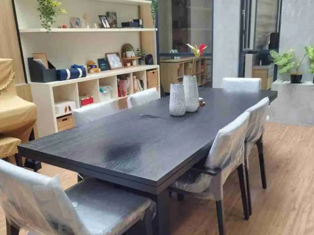 “Lancewood Navapark: Rumah Semi Furnished Siap Tinggal”