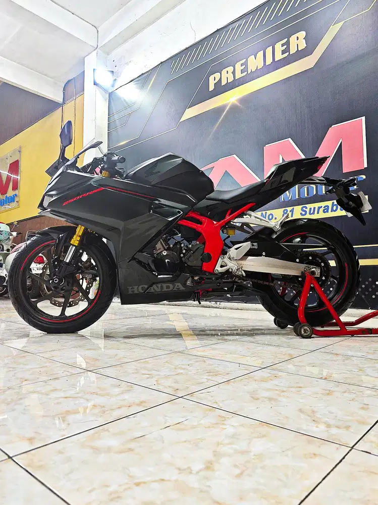 All-new CBR 250RR Black Matte reg.2024 odo.2rb .Anugerah motor rungkut