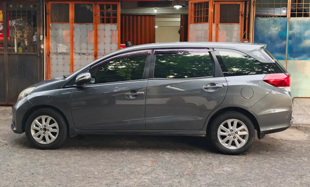 Honda Mobilio 2014 Bensin
