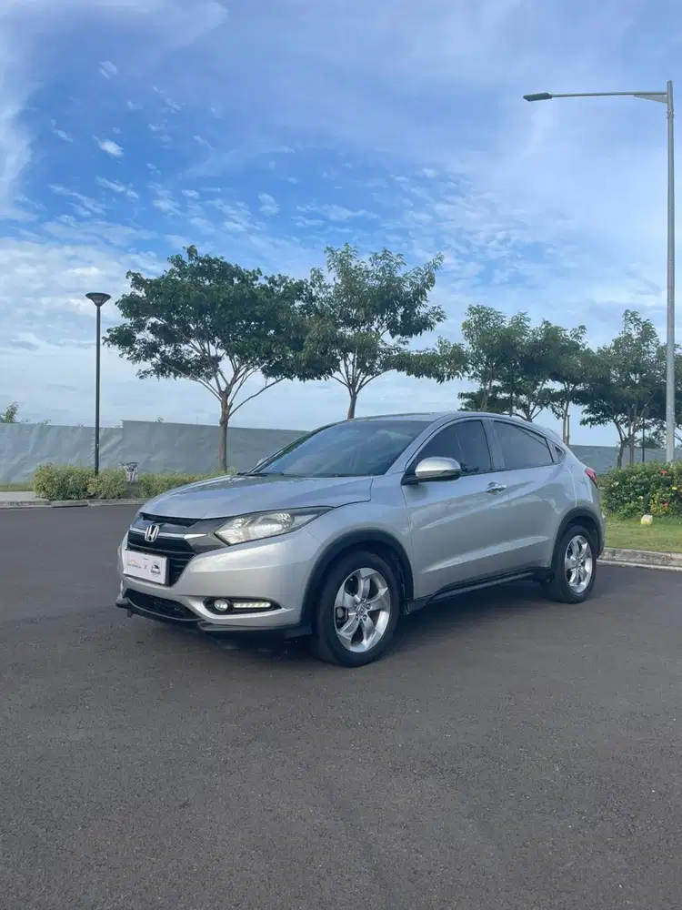 TERMURAH HONDA HRV E CVT AT 2015 MATIC