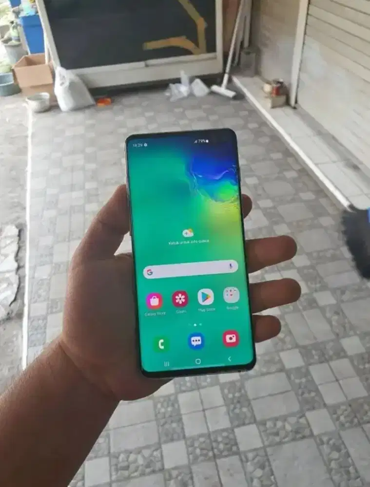 Samsung s10 plus ram 8