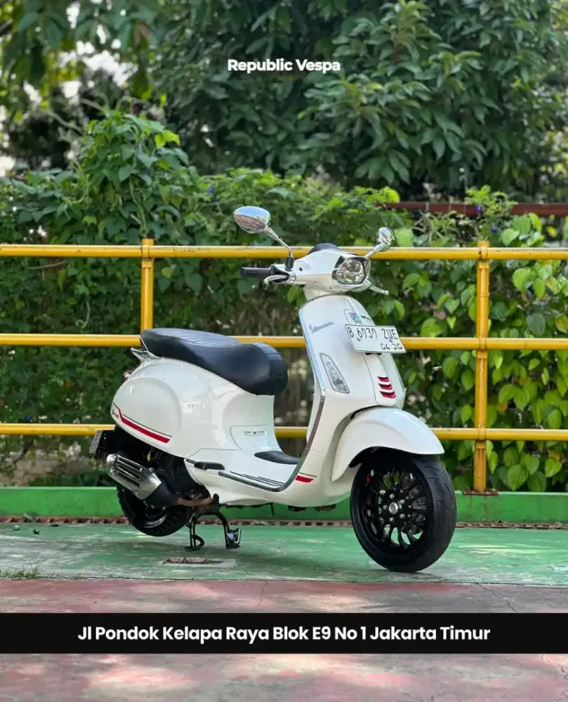 DIJUAL PIAGGIO VESPA SPRINTS  150 IGET ABS LED TH 2023 PERFECT CONDITI