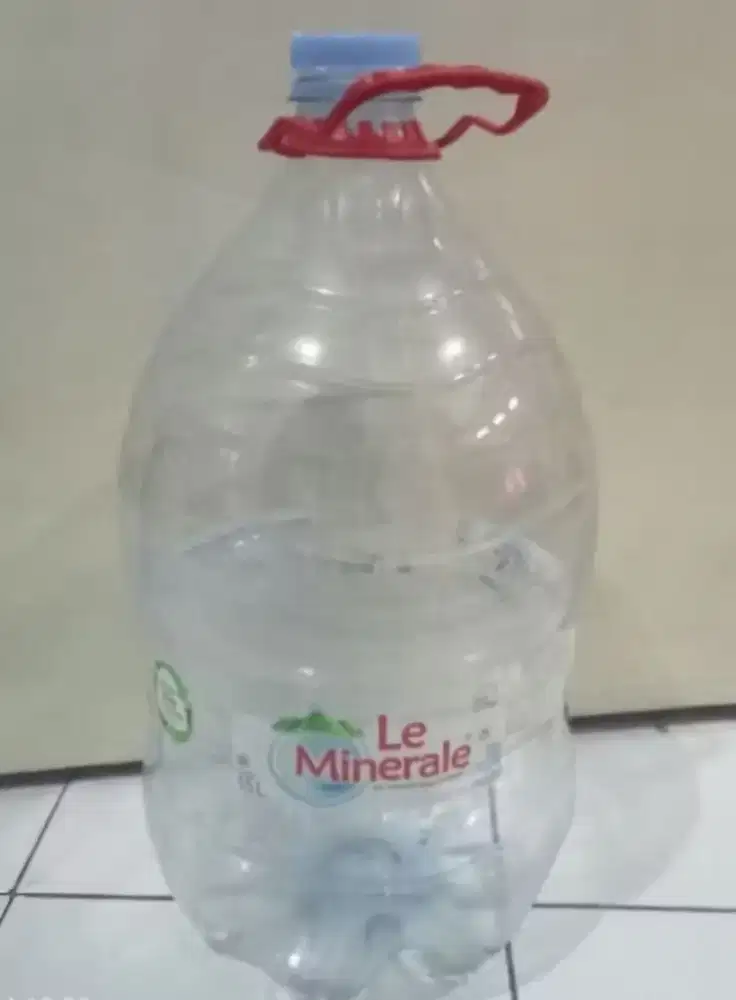 Galon Kosong Le Minerale