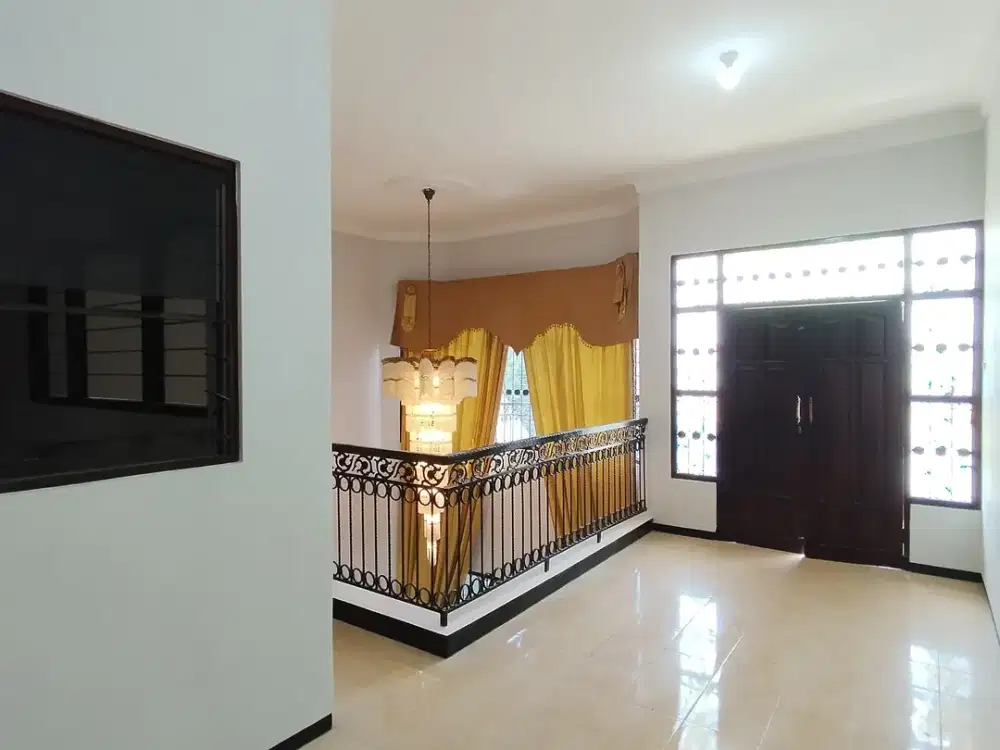 PUSAT KOTA & DEKAT KAWASAN KAMPUS TERNAMA, COCOK JUGA UTK KANTOR, PRAKTEK DR ATAU RUMAH KOS