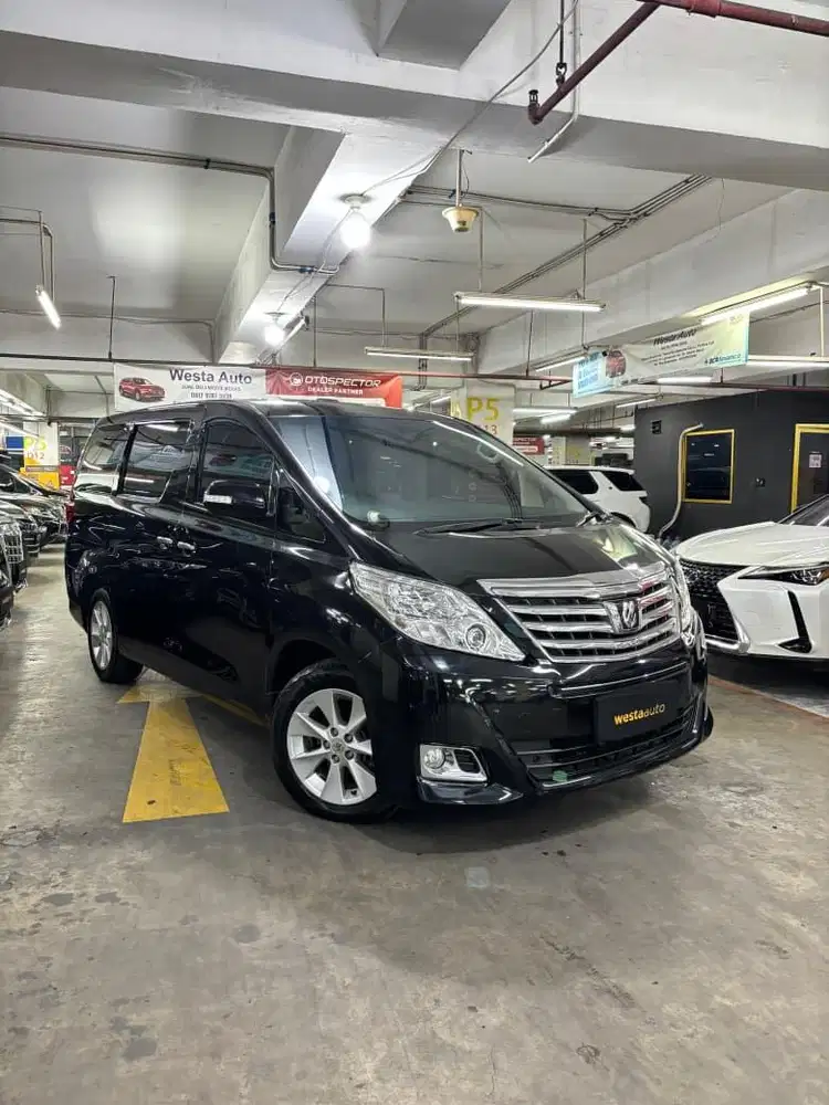 Low KM Toyota Alphard 3.5 Q AT 2012