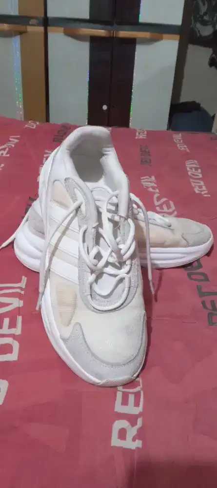 Sepatu Adidas bekas ori