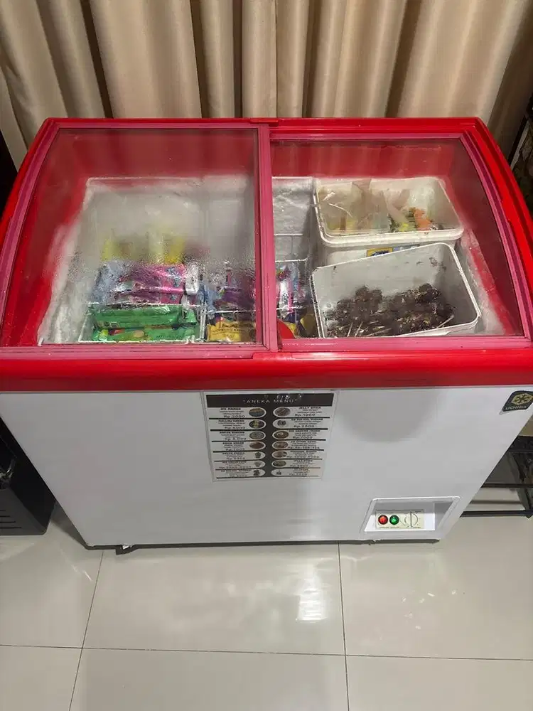 Dijual cepat frezer box slidding 3 rak uchida