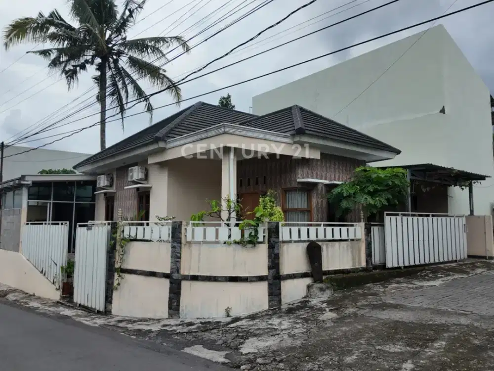 Rumah LB 90 M2 Dgn 3 KT Dan 2 KM Di Ngaglik Cocok Untuk Hunian