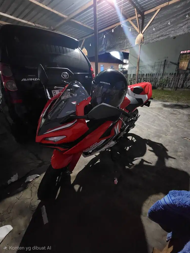 Spesial Honda CBR 150R Merah Putih 2100 km tahun 2024