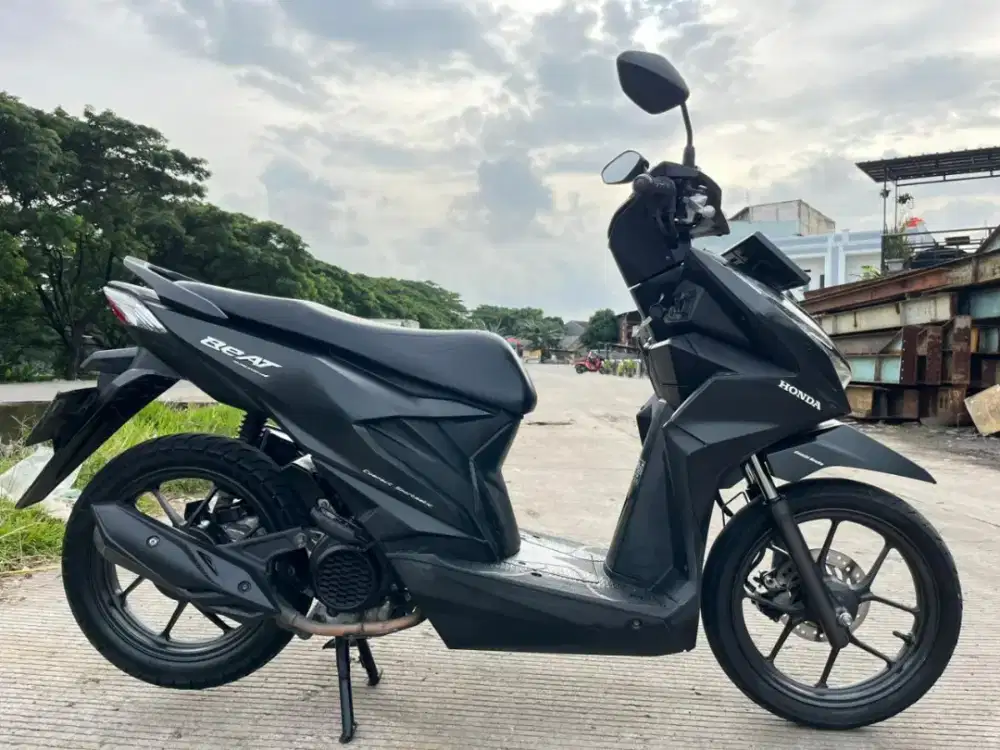 HONDA BEAT DELUXE TAHUN 2021 SIAP PAKEK MOTOR GRESS