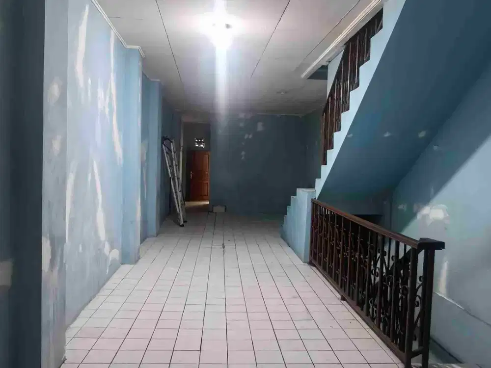 Sewa Ruko Siap Huni Lokasi Ramai Dan Hidup Usaha Apa Cuan Bebas banjir