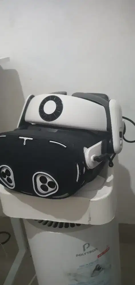 Meta Quest VR + Aksesoris lengkap murah