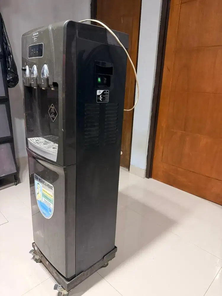 Dispenser Top&Bottom Galon Sanken hwd z73ic