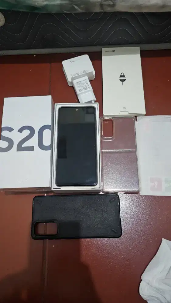 Samsung S20 FE 256 SNAPDRAGON FULLSET
