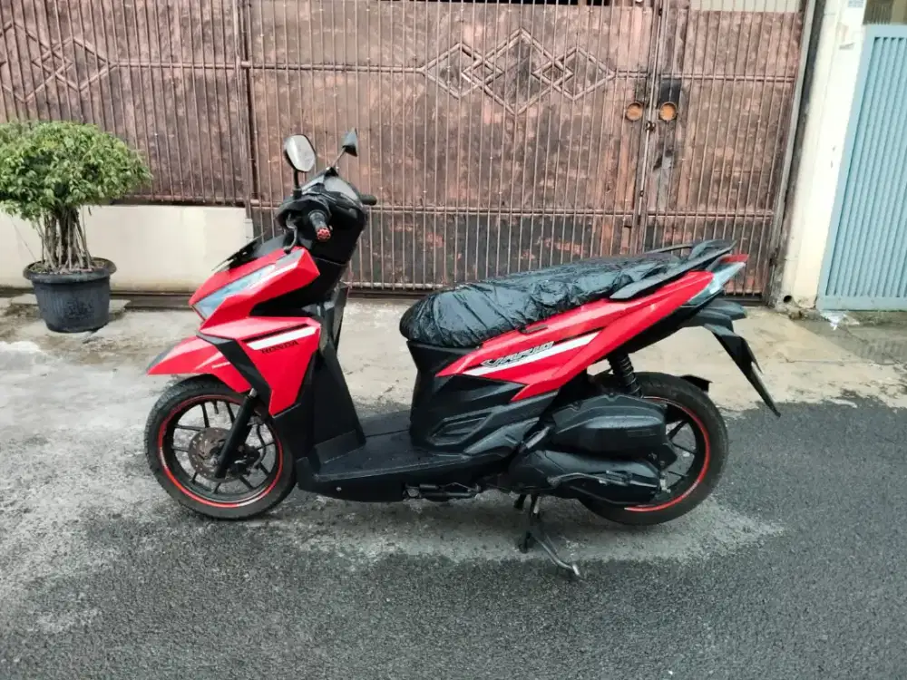 Honda Vario 125cc tahun 2016 mesin halus di Tangerang