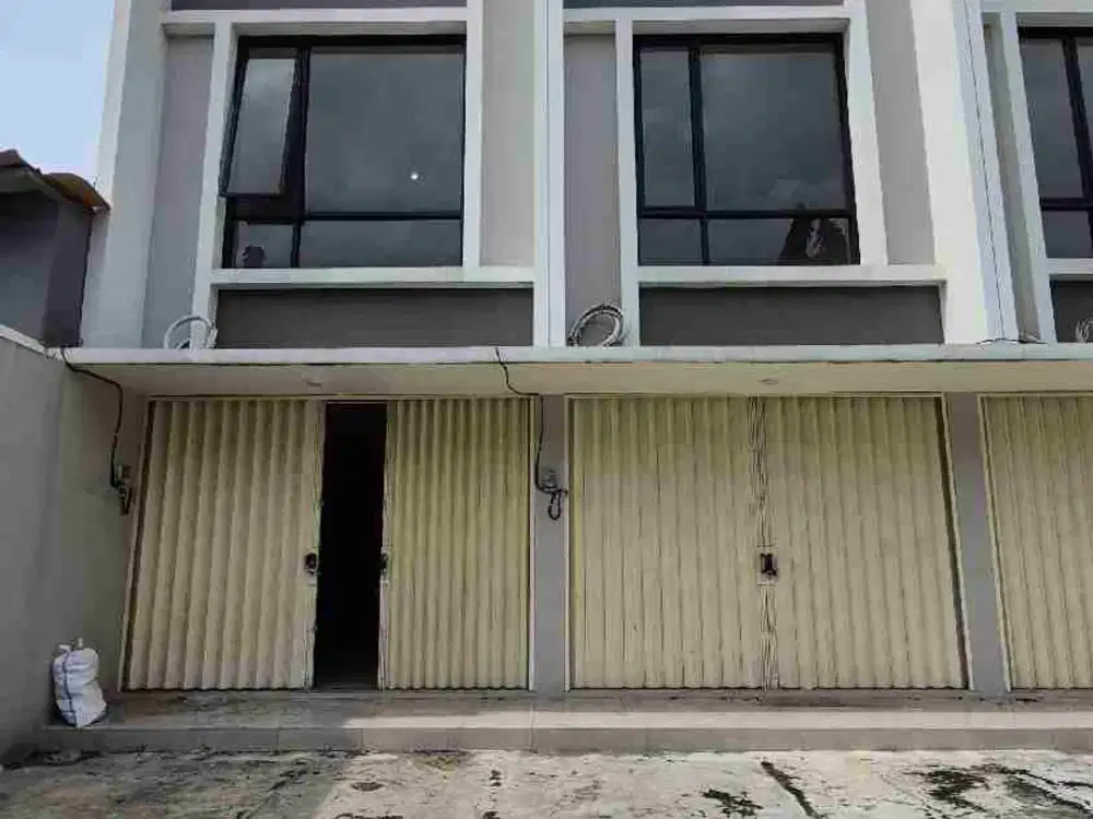 Dijual 2 Ruko Gandeng Bisa Beli Satuan di Jalan Raya Haji Ten Rawamangun