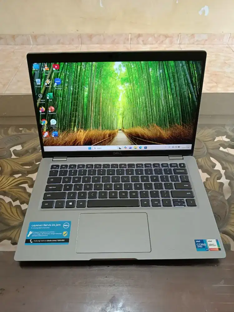 Laptop Touchscreen Core i7 Gen 11 RAM 16GB SSD 512GB Slim