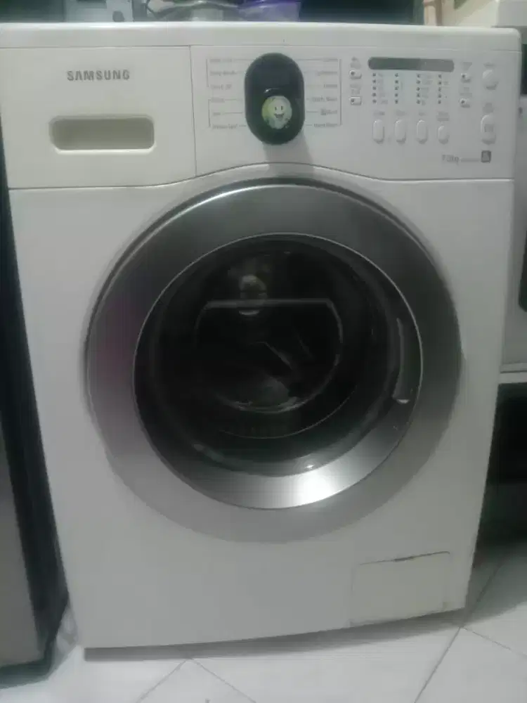 Mesin cuci Samsung
