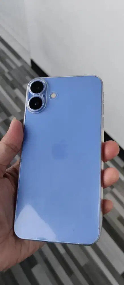 Iphone Xs Max with Ip 16 plus housing