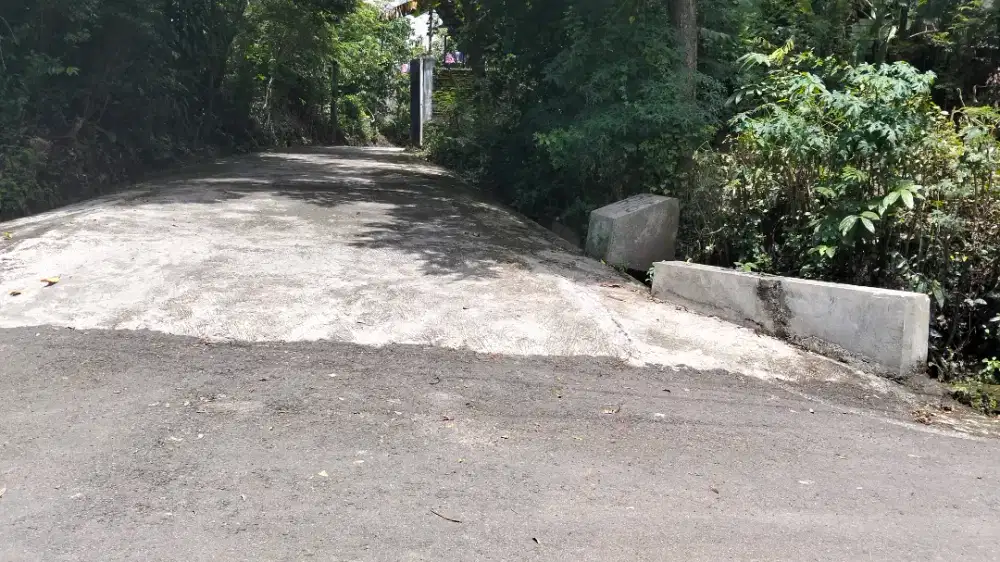 Tanah murah strategis potensial UNS Surakarta