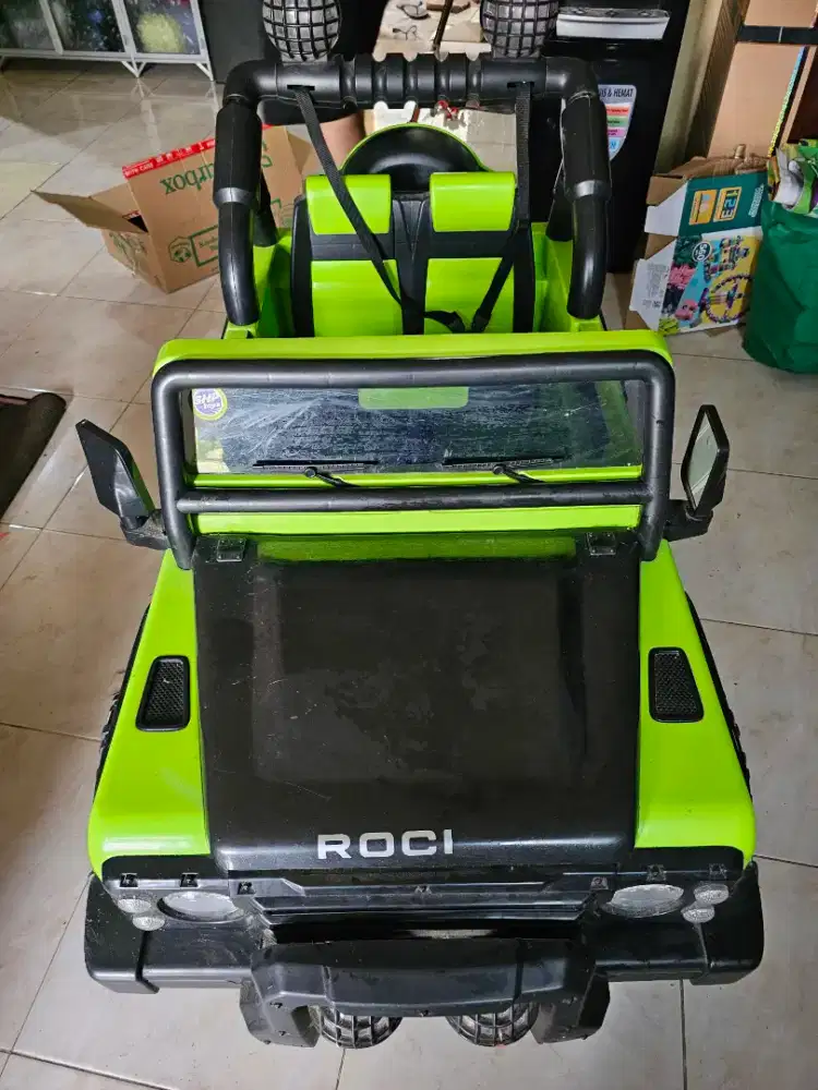 Mobil aki anak jeep rocky
