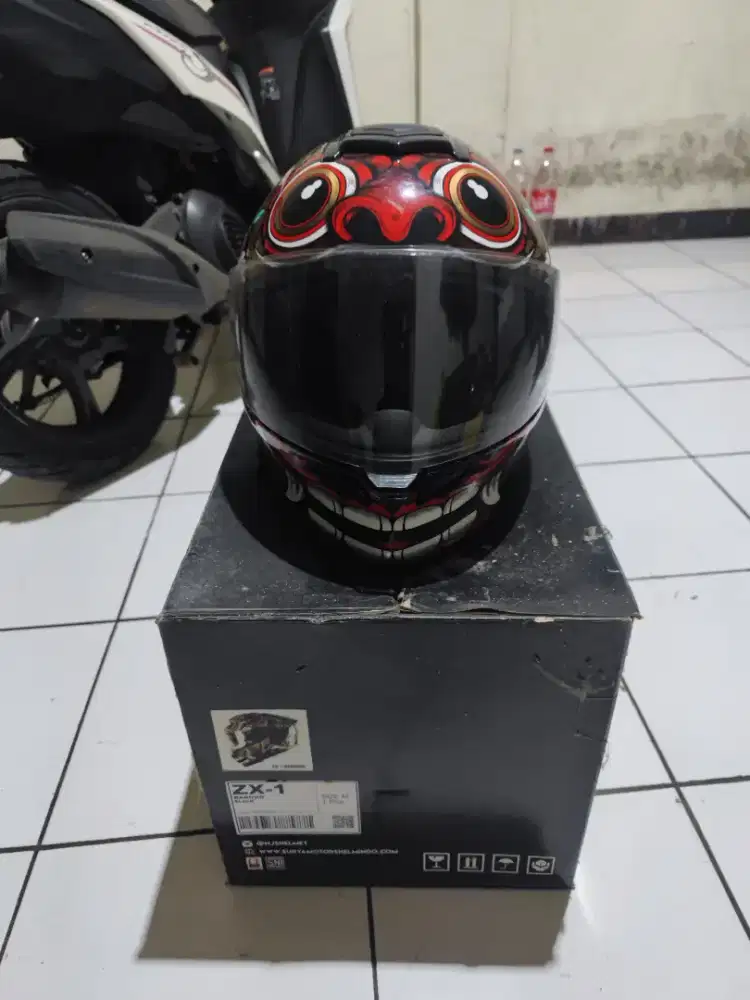 jual helm njs zx1