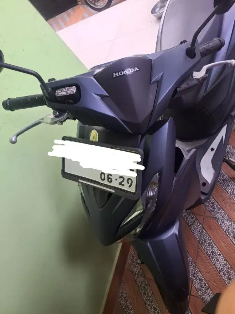 Dijual Motor Honda Beat Deluxe Smart Key CBS ISS, Mulus  Like New