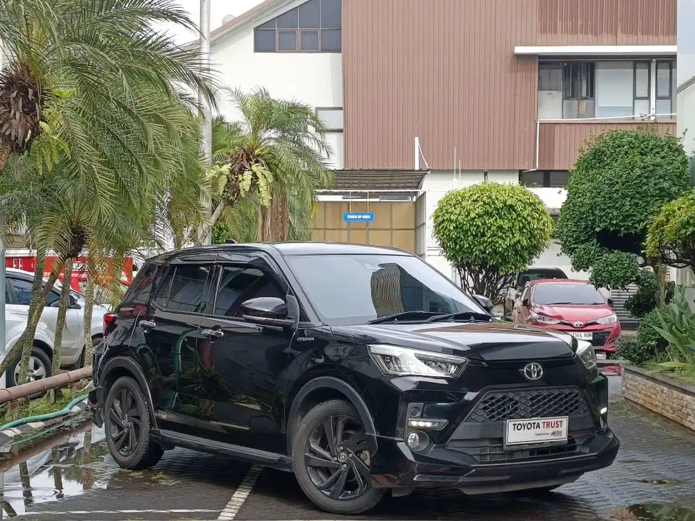 [Harga Cash Negoo!] Toyota Raize 1.0T GR Sport CVT TSS 2021 Hitam