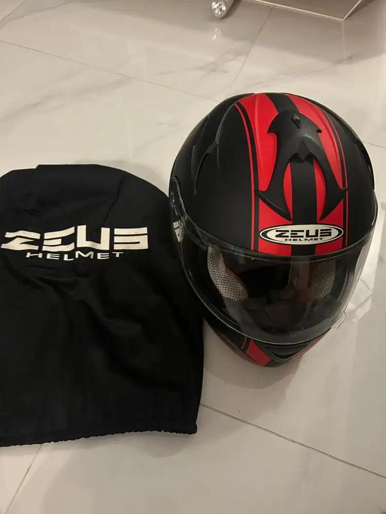 HELM ZEUS SIZE L