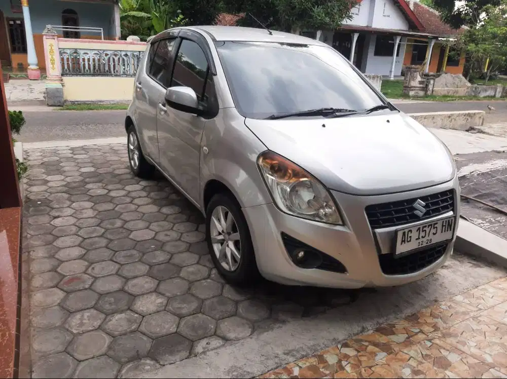 suzuki splash (2013)