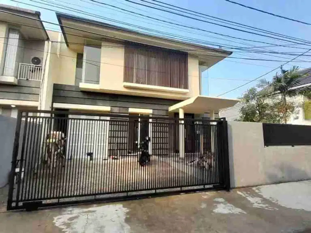 Jual Rumah di perum Green Persahabatan Jagakarsa Jaksel murah