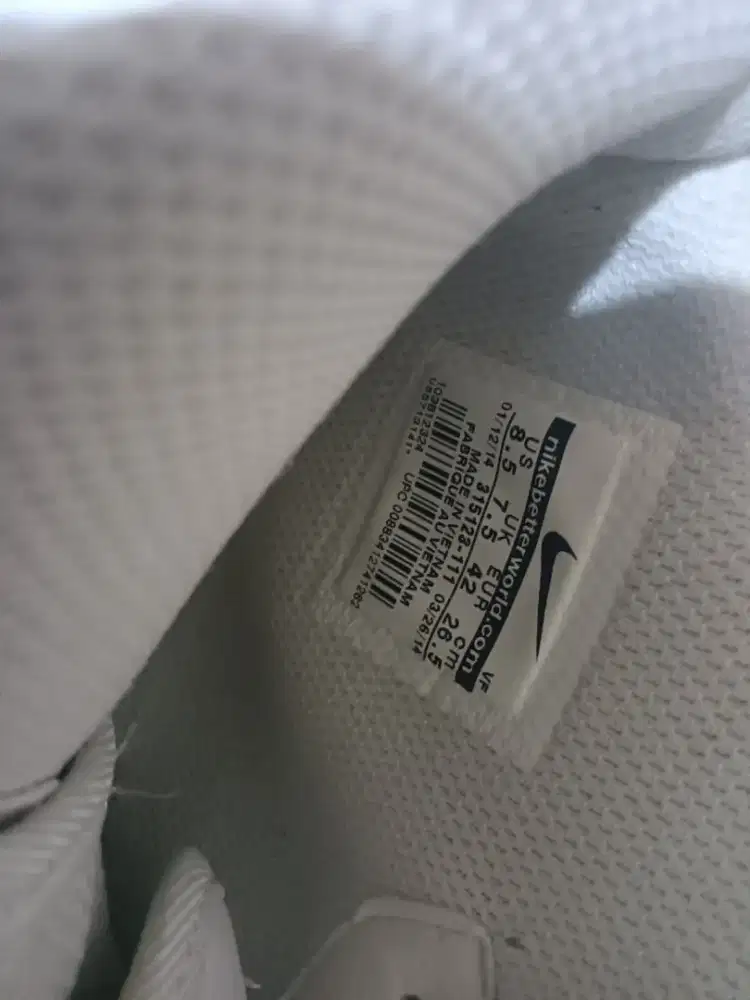 Sepatu Nike second Vietnam